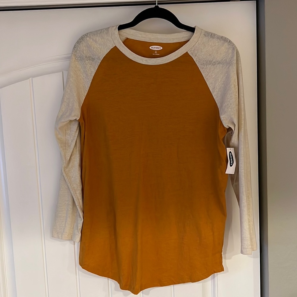 Old Navy Long Sleeve Tee